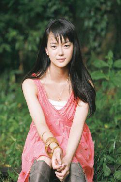 秘书包臀呻吟